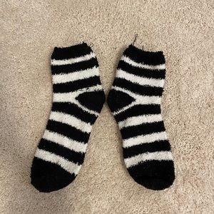 Black and White Stripped Fuzzy Socks
